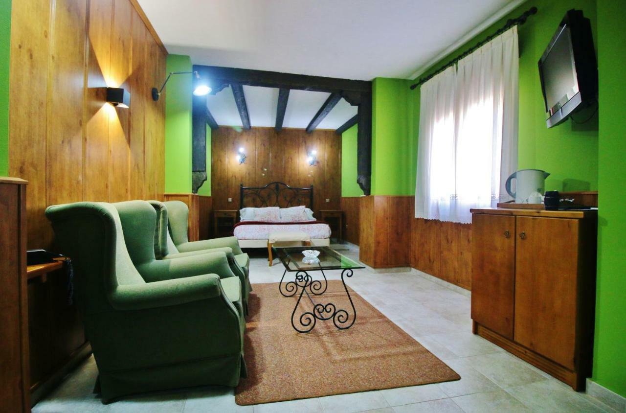 Posada Del Camino Real Torrelaguna 외부 사진